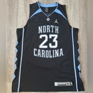 Michael Jordan Brand 23 UNC Black Blue Jersey Large North Carolina Tar Heels